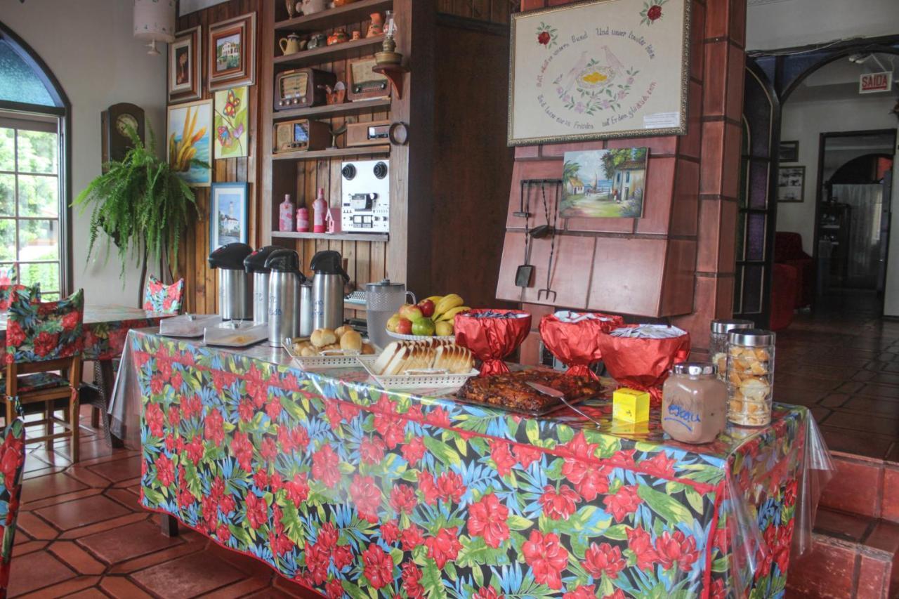 Hotel Pousada Edelweiss フロリアノポリス エクステリア 写真